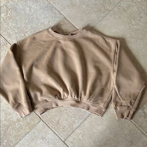Universal Thread Cropped Sweatshirt in Beige